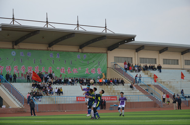 足球.JPG
