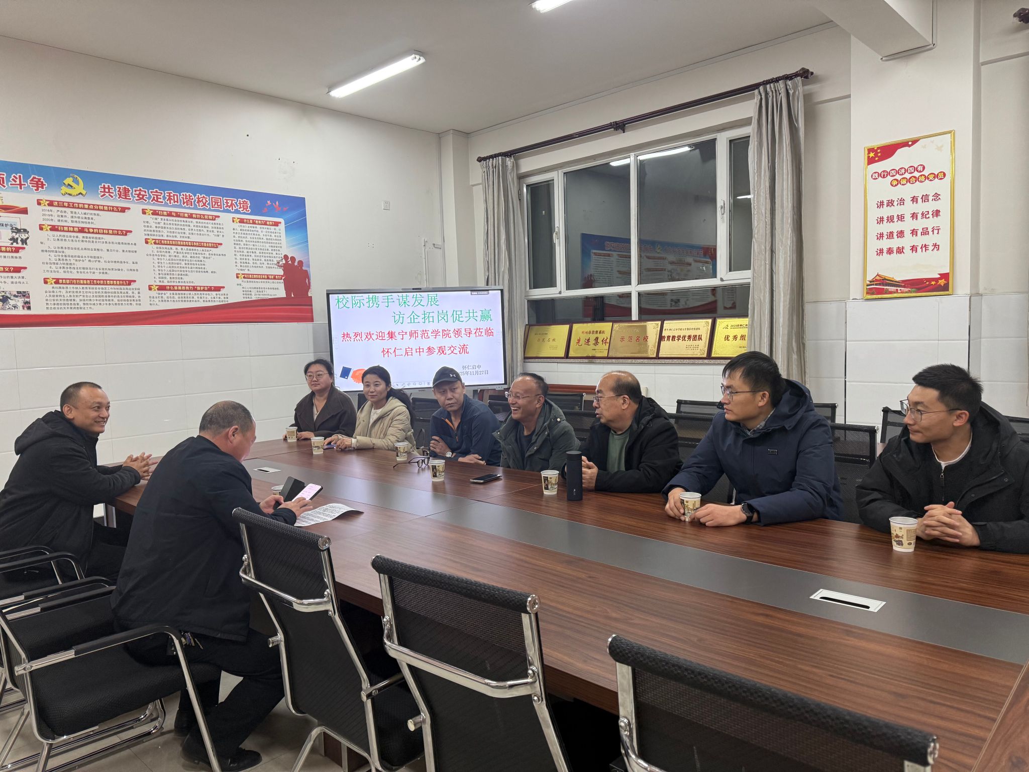 d77e5dbf9bfa830bbb1d01ddaa819edb