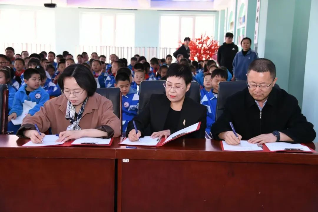图示, 示意图 中度可信度描述已自动生成:ver1