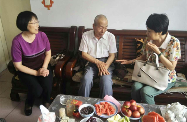 慰问照片1.jpg